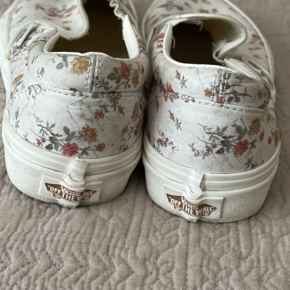 Vans - Picture 8 of 8